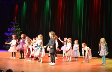 Christmas Party 2022, dance & show company, Tanzschule